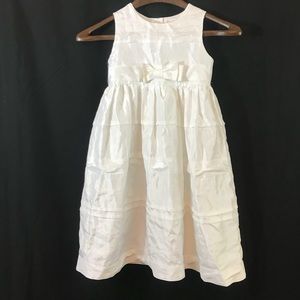 Toddler Girls White Formal Dress Size 5T